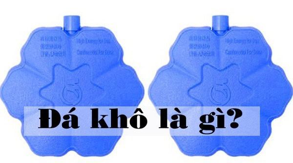 Đá khô là dạng rắn của khí CO2 (carbon dioxide) được làm lạnh và nén lại